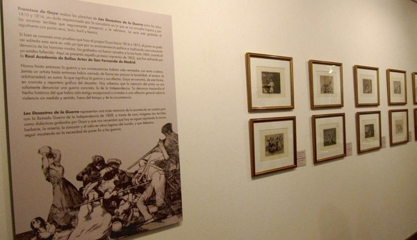 La sala Ibercaja de Logroño expone la primera edición de los 80 'Desastres de la guerra' de Goya.